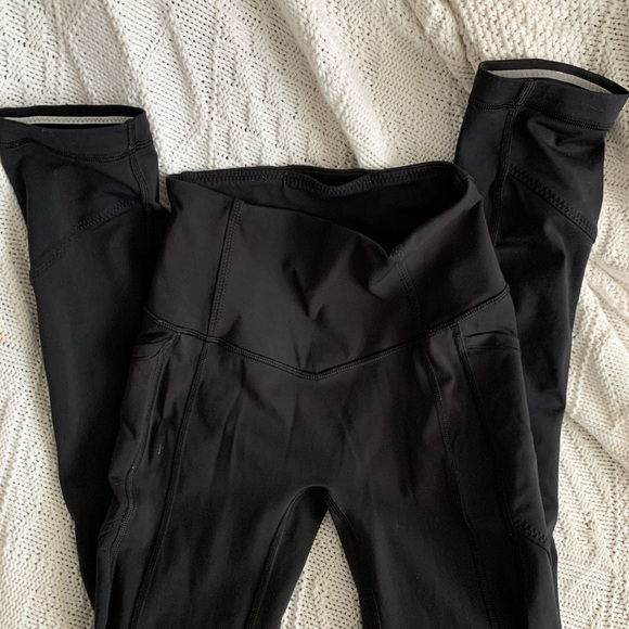 Lululemon All The Right Places Crop - Picture 4 of 8